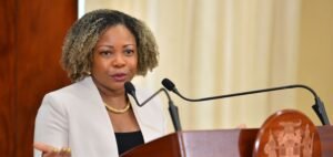 Read more about the article Education Minister Calls for Innovative Leadership to Transform Schools