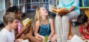 Read more about the article Volunteers Spark Love for Reading in Gloucestershire Schools